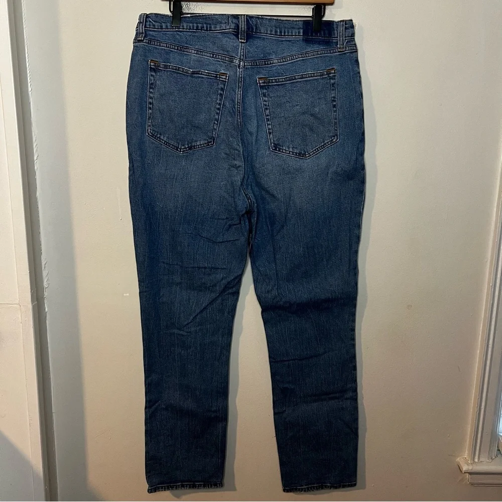 ABERCROMBIE- Curve Love Ultra High Rise 90s Slim Straight Jean Denim Blue - Picture 4 of 8